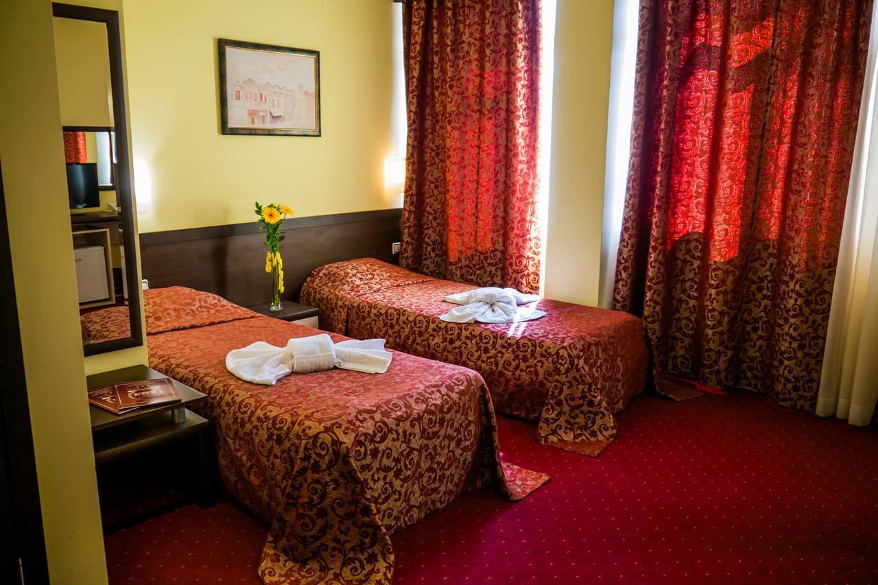 Hotel Kabile Yambol Luaran gambar